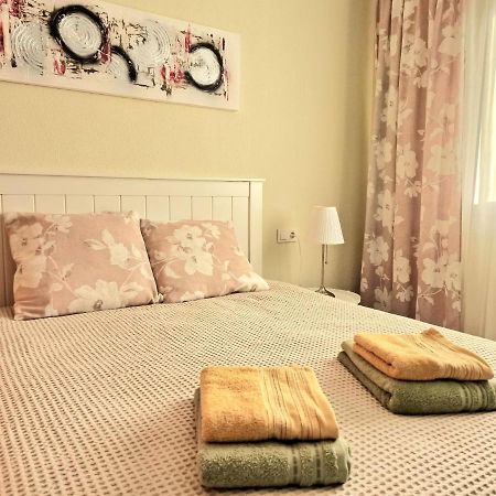 טורבייחה Cozy Apartment With Sea View מראה חיצוני תמונה