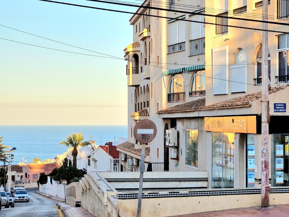 טורבייחה Cozy Apartment With Sea View מראה חיצוני תמונה